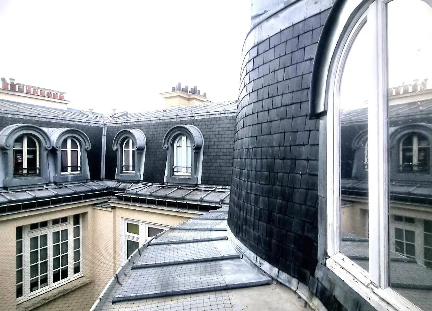 パリVictor Hugo - Splendid Flat Near Eiffel Towerアパートメント 0*, パリ フランス